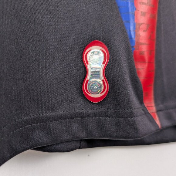 2007-2008 Bayern Munchen 3rd Jersey - Lukas Podolski - XL - Picture 4 of 10